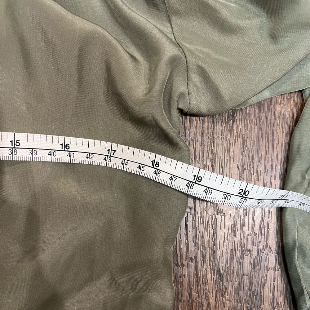 Lightweight Jacket - Picture 6 of 6